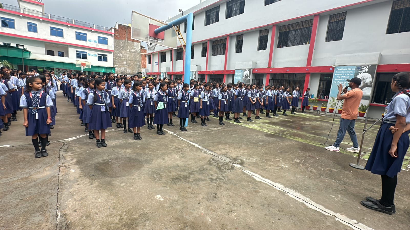 HDRS SPORTS Foundation school self defense camp